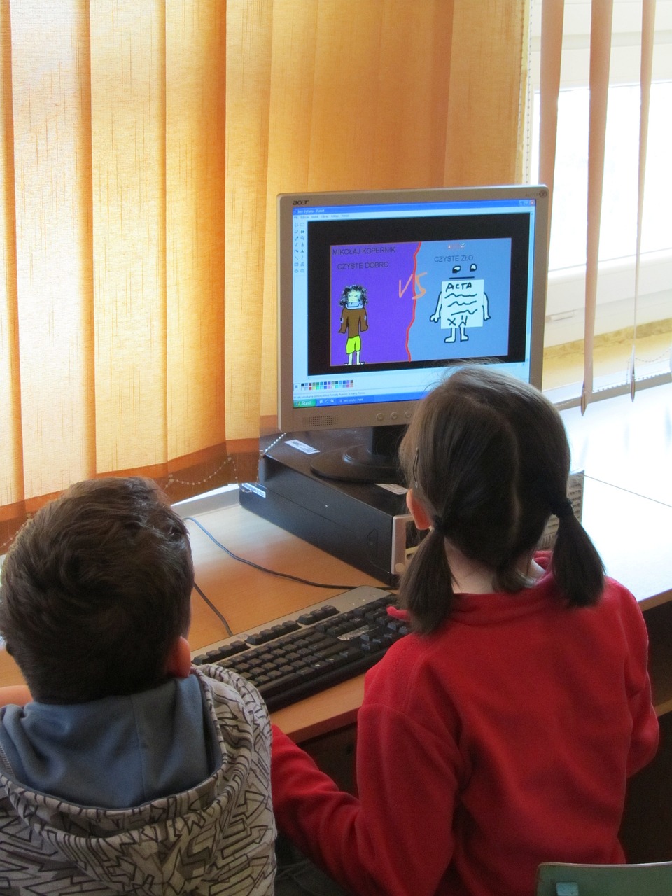 Model Computer Technology